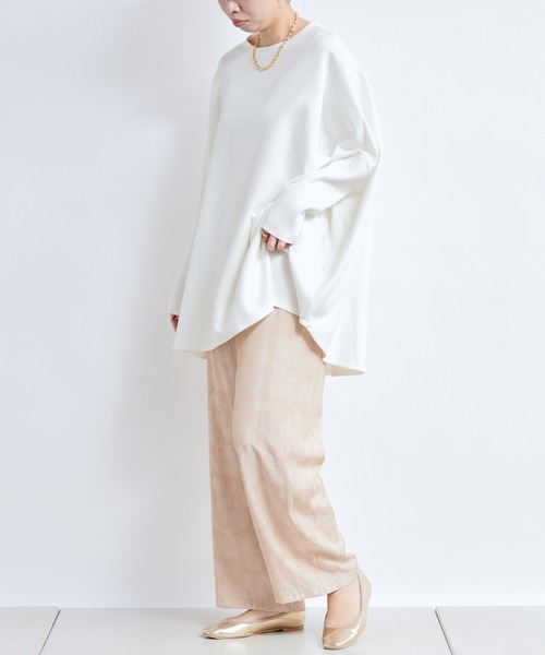 DouDou（ドゥドゥ）の「ニットドッキングポンチョプルオーバー（Tシャツ/カットソー・レディース・オフホワイト/グレイッシュベージュ・FREE）」の19枚目の写真