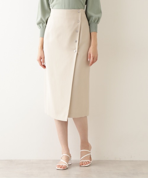NATURAL BEAUTY BASIC（ナチュラルビューティーベーシック）の「ドット釦ナロースカート（スカート・レディース・ベージュ/ネイビー/ライトグリーン・SMALL/MEDIUM/LARGE）」の7枚目の写真