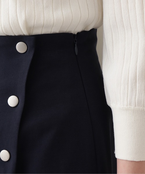 NATURAL BEAUTY BASIC（ナチュラルビューティーベーシック）の「ドット釦ナロースカート（スカート・レディース・ベージュ/ネイビー/ライトグリーン・SMALL/MEDIUM/LARGE）」の17枚目の写真