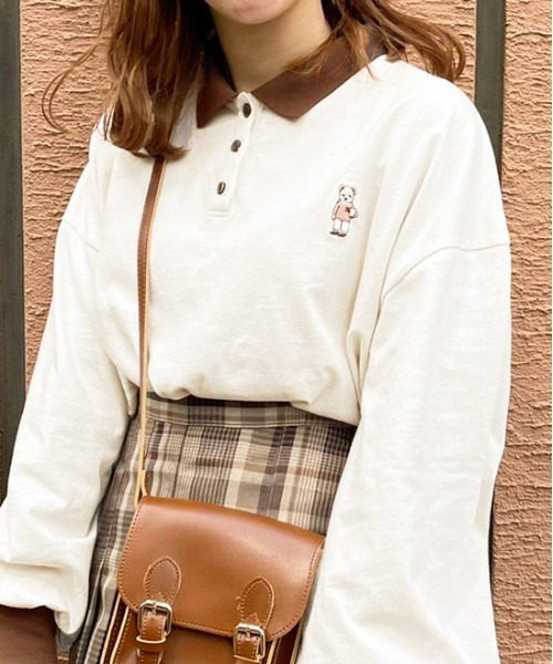 apres jour(アプレジュール)の「くま刺繍ポロシャツ【ZOZOTOWN限定アイテム】(ポロシャツ・レディース・ライトベージュ/アイボリー/ダークブルー/ブラック・X-LARGE/フリー)」の5枚目の写真