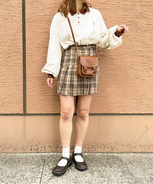 apres jour(アプレジュール)の「くま刺繍ポロシャツ【ZOZOTOWN限定アイテム】(ポロシャツ・レディース・ライトベージュ/アイボリー/ダークブルー/ブラック・X-LARGE/フリー)」の10枚目の写真