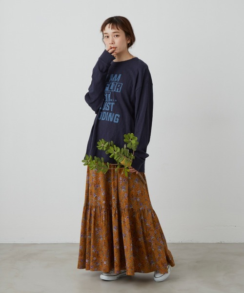 Libra Cue（リブラ キュー）の「フローリストロンT（Tシャツ/カットソー・レディース・ホワイト/ブラック/ネイビー・FREE）」の9枚目の写真