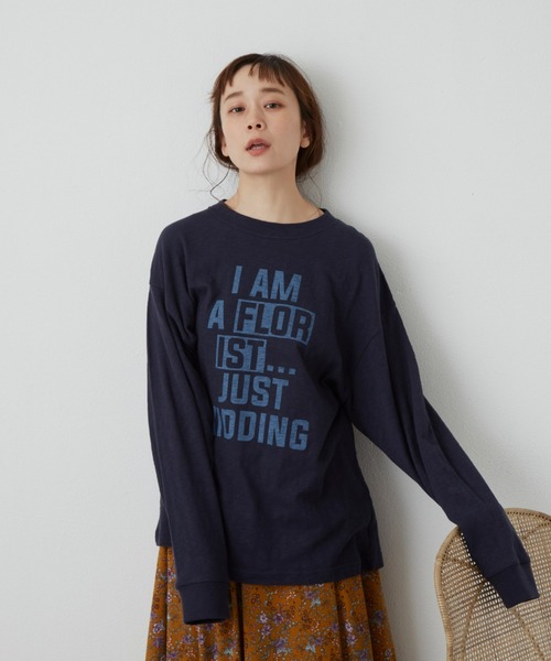 Libra Cue（リブラ キュー）の「フローリストロンT（Tシャツ/カットソー・レディース・ホワイト/ブラック/ネイビー・FREE）」の19枚目の写真