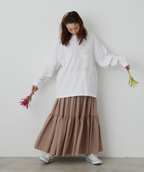 Libra Cue（リブラ キュー）の「フローリストロンT（Tシャツ/カットソー・レディース・ホワイト/ブラック/ネイビー・FREE）」の7枚目の写真