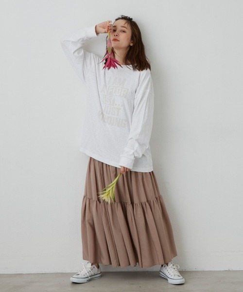 Libra Cue（リブラ キュー）の「フローリストロンT（Tシャツ/カットソー・レディース・ホワイト/ブラック/ネイビー・FREE）」の10枚目の写真