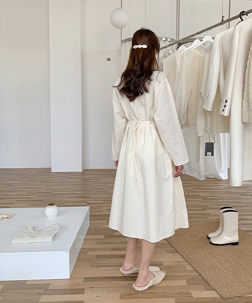 chuclla(チュクラ)の「Front gather one-piece chw1490(ワンピース・レディース・ライトベージュ・FREE)」の6枚目の写真