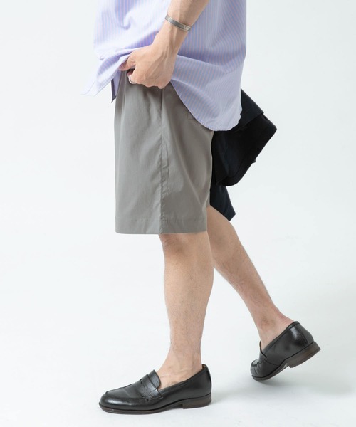 ITEMS URBANRESEARCH（アイテムズ アーバンリサーチ）の「『セットアップ着用可能』ナイロンストレッチタイプライターEASYショーツ（その他パンツ・メンズ・ブラック/グレー/ベージュ・MEDIUM/LARGE）」の7枚目の写真