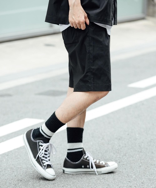 ITEMS URBANRESEARCH（アイテムズ アーバンリサーチ）の「『セットアップ着用可能』ナイロンストレッチタイプライターEASYショーツ（その他パンツ・メンズ・ブラック/グレー/ベージュ・MEDIUM/LARGE）」の12枚目の写真