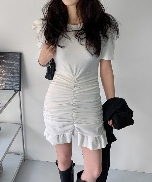 merongshop（メロンショップ）の「MERONGSHOP パフ袖シャーリングワンピース（ワンピース・レディース・ホワイト・FREE）」の5枚目の写真