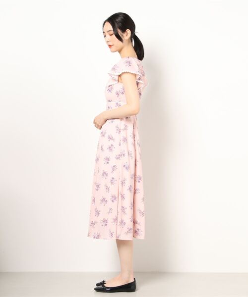 LODISPOTTO（ロディスポット）の「フレアスリーブフルールワンピース（ワンピース・レディース・ホワイト/ピンク・MEDIUM）」の4枚目の写真