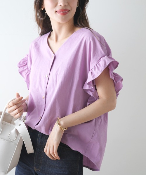 Futier land（フューティアランド）の「フリル袖Ｖネックブラウス（シャツ/ブラウス・レディース・ホワイト/グリーン系その他/ラベンダー/オレンジ/ブラック/ライトベージュ/ピンク・FREE）」の8枚目の写真