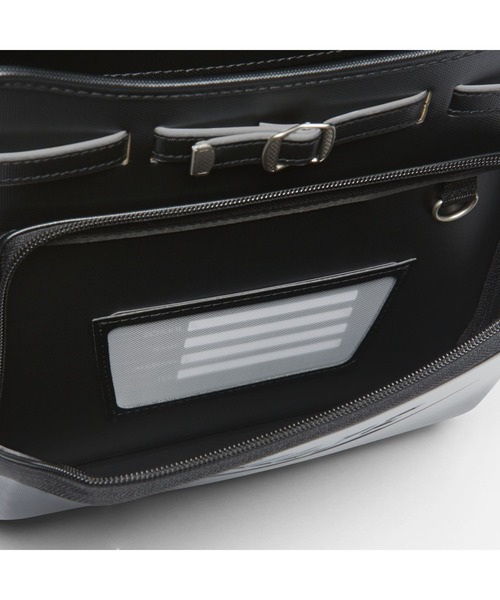 NIKE(ナイキ)の「ナイキ ランドセル キッズバックパック / Nike Randoseru Kids' Backpack / 6年間の保証 / 耐傷性・耐水性に優れた素材使用(ランドセル・キッズ・ブラック/ピンク/グレー系その他2/ブラック系その他3/ブラック系その他2・ONE SIZE)」の11枚目の写真