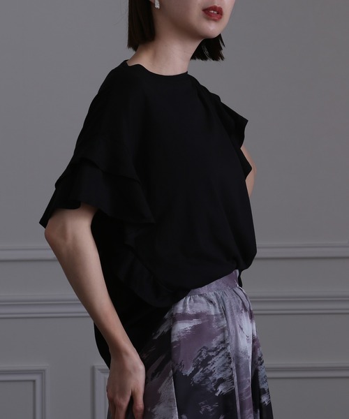 ElegChic(エレグシック)の「ダブルフリルスリーブトップス(Tシャツ/カットソー・レディース・カーキ/ホワイト/ピンクベージュ/ブラック・XL/4L/M)」の13枚目の写真