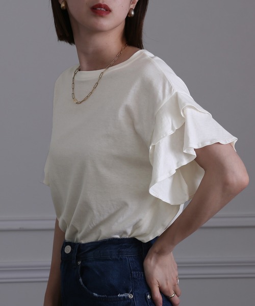 ElegChic(エレグシック)の「ダブルフリルスリーブトップス(Tシャツ/カットソー・レディース・カーキ/ホワイト/ピンクベージュ/ブラック・XL/4L/M)」の5枚目の写真