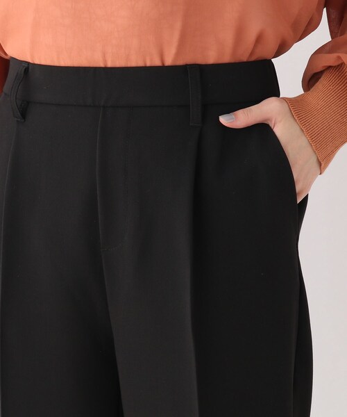 SHOO・LA・RUE(シューラルー)の「◆【S-LL/股下短め/3Dスキャン】ドライタッチテーパードパンツ(その他パンツ・レディース・ブラック/ナチュラル/レンガ/グレー系その他2・04/02/03/01)」の5枚目の写真