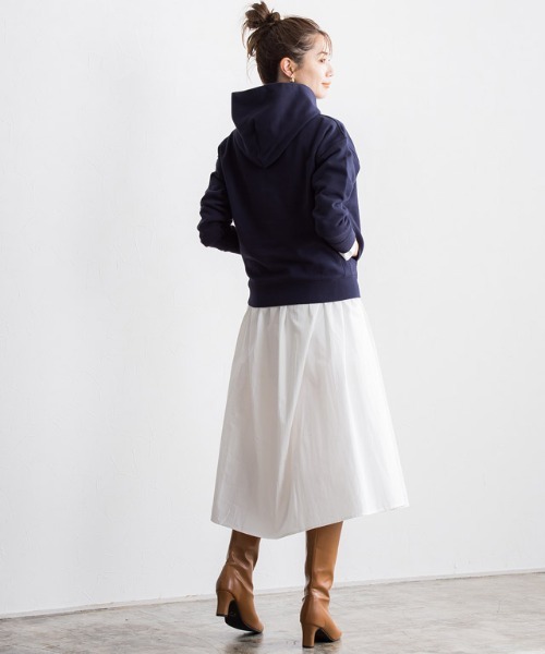 Pierrot(ピエロ)の「ギャザー切り替えワンピース(ワンピース・レディース・ブラック/オフホワイト・L/M)」の20枚目の写真