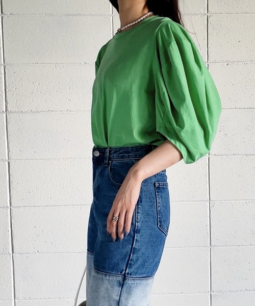 me+em select（ミームセレクト）の「ボリュームスリーブカラートップス【数量限定販売】（Tシャツ/カットソー・レディース・ブラック/パープル/グリーン・FREE）」の22枚目の写真