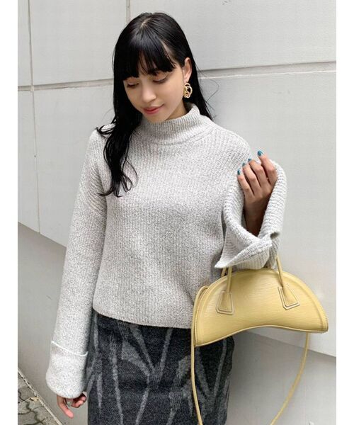 EMODA（エモダ）の「セミサークルバッグ（ハンドバッグ・レディース・ブラック/イエロー・FREE）」の5枚目の写真