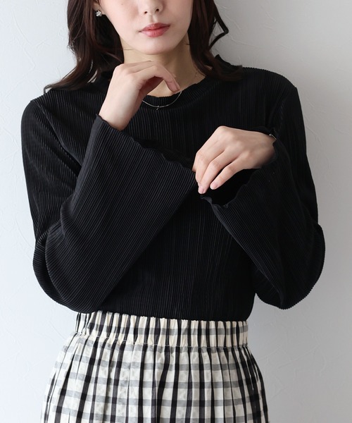 BLUEEAST(ブルーイースト)の「《新色追加》フレアスリーブ ランダムミニプリーツメローブラウス(Tシャツ/カットソー・レディース・ブラック/チャコールグレー/ブルーグレー/ベージュ/グリーン/アイボリー/ピンク/ピンクベージュ・MEDIUM)」の15枚目の写真