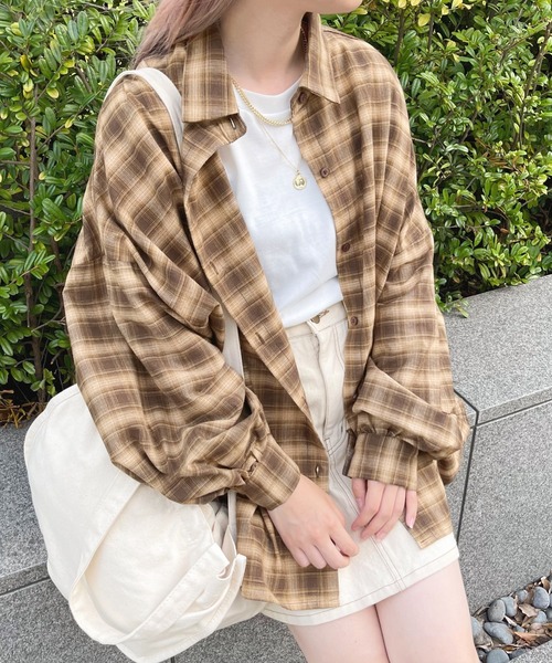 apres jour(アプレジュール)の「チェックオーバーシャツ【ZOZOTOWN限定アイテム】(シャツ/ブラウス・レディース・グリーン系その他/モカ/アイボリー/ブラウン系その他・フリー/X-LARGE)」の3枚目の写真