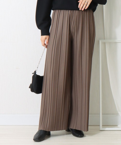 libelle more（リベル モア）の「カットツイル　ボックスプリーツパンツ（その他パンツ・レディース・ライトカーキ/ブラック/カーキ/イエロー・M/L）」の3枚目の写真