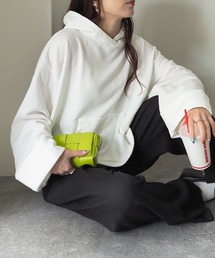 ワイドスリーブプルパーカー