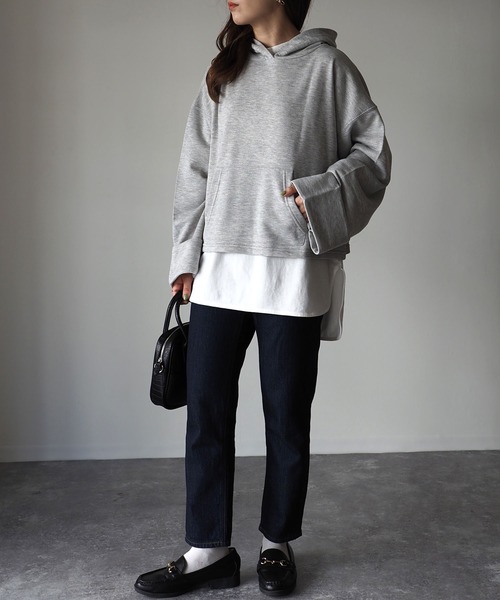 Riberry(リベリー)の「ワイドスリーブプルパーカー(パーカー・レディース・スミクロ/オフホワイト/杢グレー・FREE)」の6枚目の写真