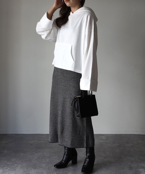 Riberry(リベリー)の「ワイドスリーブプルパーカー(パーカー・レディース・スミクロ/オフホワイト/杢グレー・FREE)」の10枚目の写真