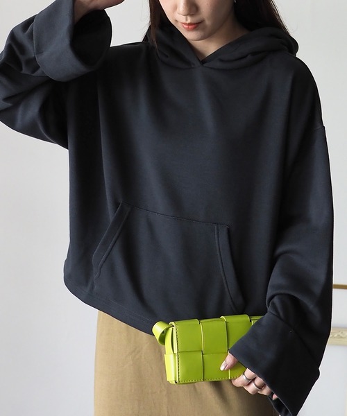 Riberry(リベリー)の「ワイドスリーブプルパーカー(パーカー・レディース・スミクロ/オフホワイト/杢グレー・FREE)」の22枚目の写真