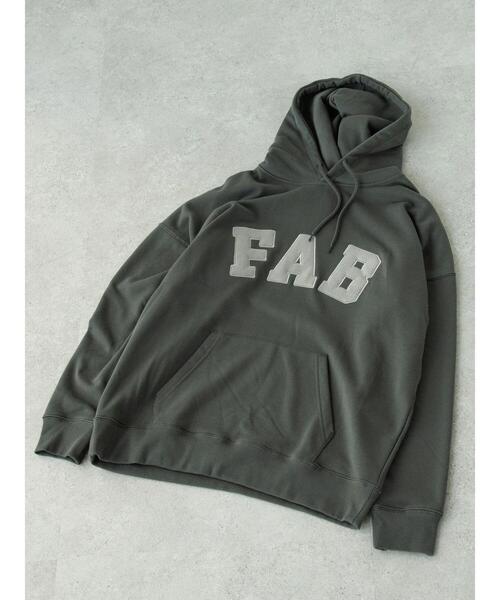 SEVENDAYS=SUNDAY（セブンデイズサンデイ）の「ワッペン刺繍裏毛パーカーA　＊（パーカー・レディース・チャコールグレー/ブラウン/アイボリー・L/S/M）」の5枚目の写真