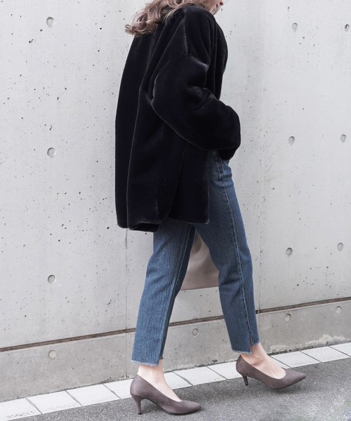 Fizz（フィズ）の「【Fizz/フィズ】　フェイクファーノーカラーミディ丈コート（ノーカラーコート・レディース・ブラック/ベージュ/グレイッシュベージュ/モカ/アイボリー・M）」の7枚目の写真