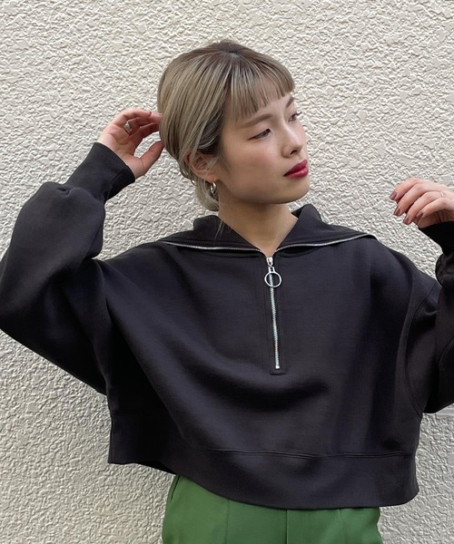 w closet（ダブルクローゼット）の「ハーフZIPセーラーカラープル