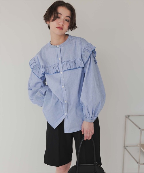 titivate（ティティベイト）の「ボリュームスリーブフリルブラウス（シャツ/ブラウス・レディース・ブルー系その他/グリーン系その他/オフホワイト/ラベンダー/ブラック/イエロー系その他/ブラック系その他・S/M）」の16枚目の写真