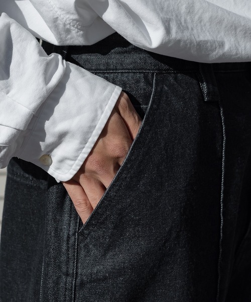 kutir(クティール)の「ルーズストレートデニムパンツ(その他パンツ・メンズ・ブラック/インディゴブルー・SMALL/MEDIUM/LARGE)」の13枚目の写真