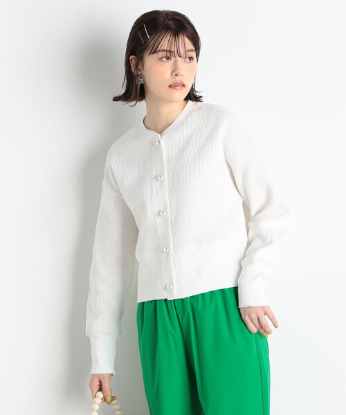 fredy repit(フレディレピ)の「【WEB限定カラーあり】パールボタンワッフルカーディガン(カーディガン/ボレロ・レディース・ネイビー/オフホワイト/カーキ/サックスブルー/ブラック系その他4・38)」の9枚目の写真