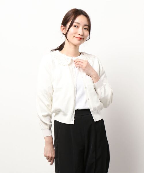 UNIVERVAL MUSE(ユニバーバル ミューズ)の「エミールコットン カーディガン(カーディガン/ボレロ・レディース・ブラック/オフホワイト・2)」の2枚目の写真