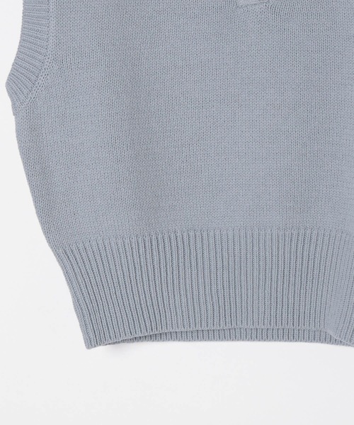 Heather(ヘザー)の「キーネックコンパクトベスト 271821(ベスト・レディース・オフホワイト/ブラック×ホワイト/ブルー・FREE)」の7枚目の写真