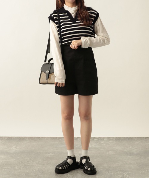 Heather(ヘザー)の「キーネックコンパクトベスト 271821(ベスト・レディース・オフホワイト/ブラック×ホワイト/ブルー・FREE)」の19枚目の写真