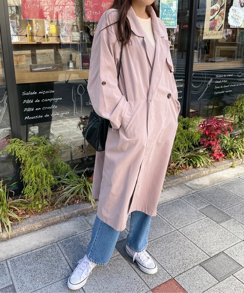 Meli rich(メリーリッチ)の「こなれ感をプラス。ダブルボタントレンチコート(トレンチコート・レディース・ベージュ/ネイビー/グレー/ピンクベージュ・MEDIUM/LARGE)」の16枚目の写真