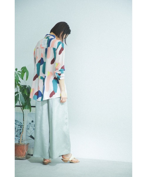 mici(ミチ)の「(mici)アートシャツ(シャツ/ブラウス・レディース・ピンク/ブルー・ONE SIZE)」の13枚目の写真