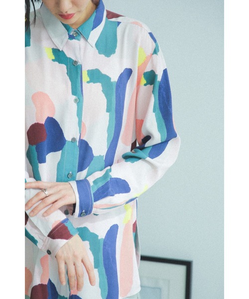 mici(ミチ)の「(mici)アートシャツ(シャツ/ブラウス・レディース・ピンク/ブルー・ONE SIZE)」の7枚目の写真