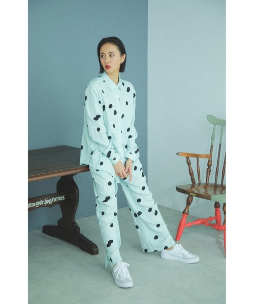 mici(ミチ)の「(mici)アートシャツ(シャツ/ブラウス・レディース・ピンク/ブルー・ONE SIZE)」の6枚目の写真