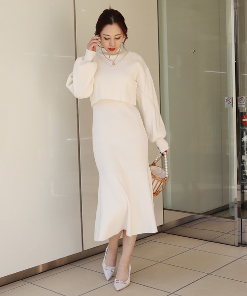 ROYAL PARTY(ロイヤルパーティー)の「【ZOZO限定】レイヤードニットマーメイドワンピース(ワンピース・レディース・ベージュ/オフホワイト/グリーン・FREE)」の15枚目の写真