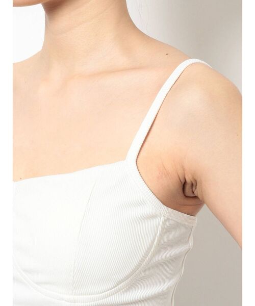 GYDA(ジェイダ)の「コルセットデザインビスチェ(キャミソール・レディース・ブラック/オフホワイト・FREE)」の17枚目の写真