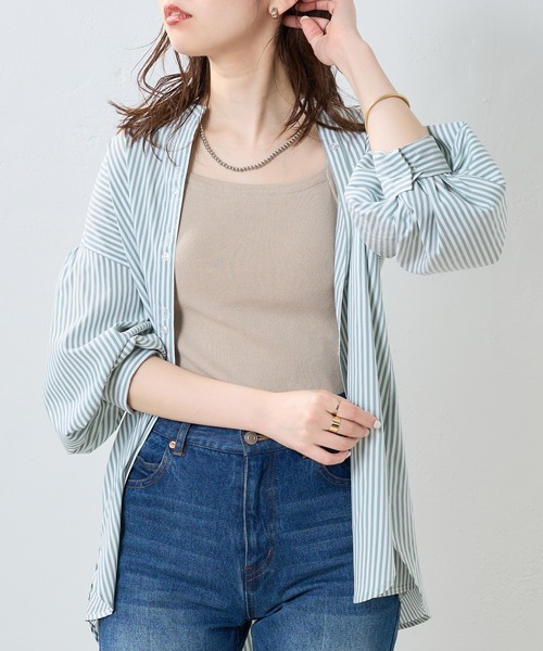 natural couture（ナチュラルクチュール）の「今季1枚は持っていたいマストアイテム　総針ニットカップつきタンク（キャミソール・レディース・オフホワイト/ブラック/ベージュ/ブルー・FREE）」の5枚目の写真