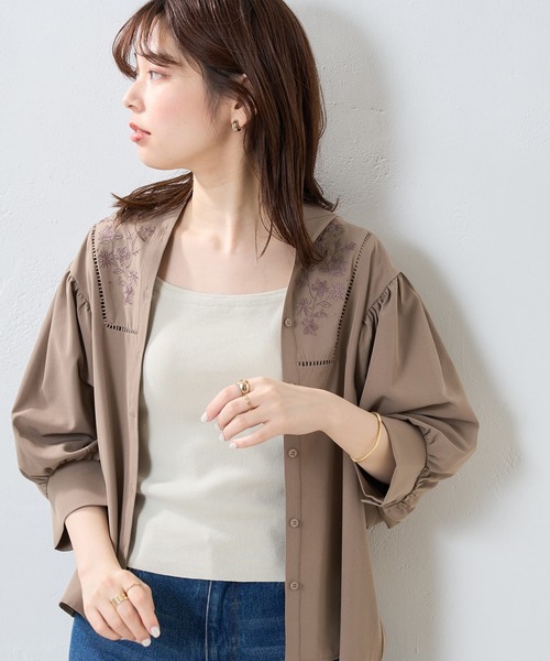 natural couture（ナチュラルクチュール）の「今季1枚は持っていたいマストアイテム　総針ニットカップつきタンク（キャミソール・レディース・オフホワイト/ブラック/ベージュ/ブルー・FREE）」の16枚目の写真