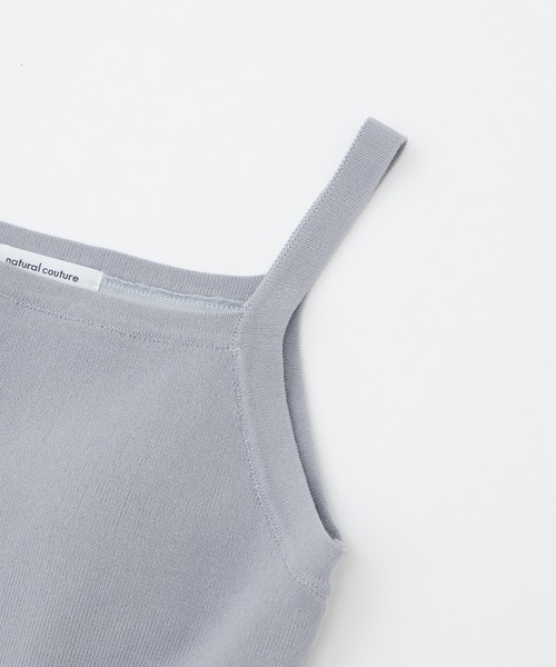 natural couture（ナチュラルクチュール）の「今季1枚は持っていたいマストアイテム　総針ニットカップつきタンク（キャミソール・レディース・オフホワイト/ブラック/ベージュ/ブルー・FREE）」の21枚目の写真