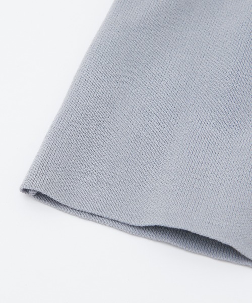 natural couture（ナチュラルクチュール）の「今季1枚は持っていたいマストアイテム　総針ニットカップつきタンク（キャミソール・レディース・オフホワイト/ブラック/ベージュ/ブルー・FREE）」の18枚目の写真