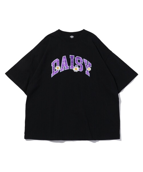 FREAK'S STORE(フリークスストア)の「WEB限定 ビッグシルエット DAISY フラワーアレンジ サテン刺繍 カレッジロゴ クルーネックTシャツ/アーチロゴ(Tシャツ/カットソー・メンズ・アッシュグレー/ブラック/ロイヤルブルー/ホワイト/ダークグリーン・MEDIUM/LARGE/SMALL)」の20枚目の写真