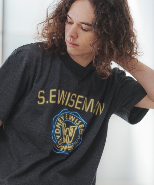 CAMBIO(カンビオ)の「mt7803-プリントT(s.e.wisemanネオンカレッジ)(Tシャツ/カットソー・メンズ・ブルー系その他/ブラック系その他/ミックスグレー・S/XL/L/M)」の12枚目の写真